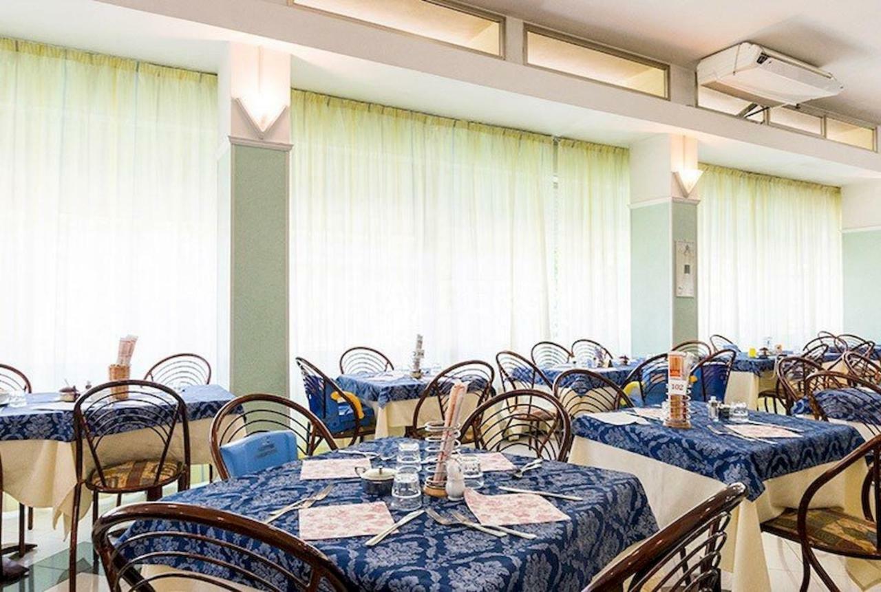 Hotel Milord Cesenatico Zewnętrze zdjęcie